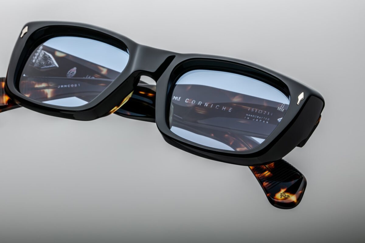 Corniche Noir Detail
